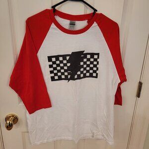 3/4 sleeve Gilden Tee size Large -custom shirt